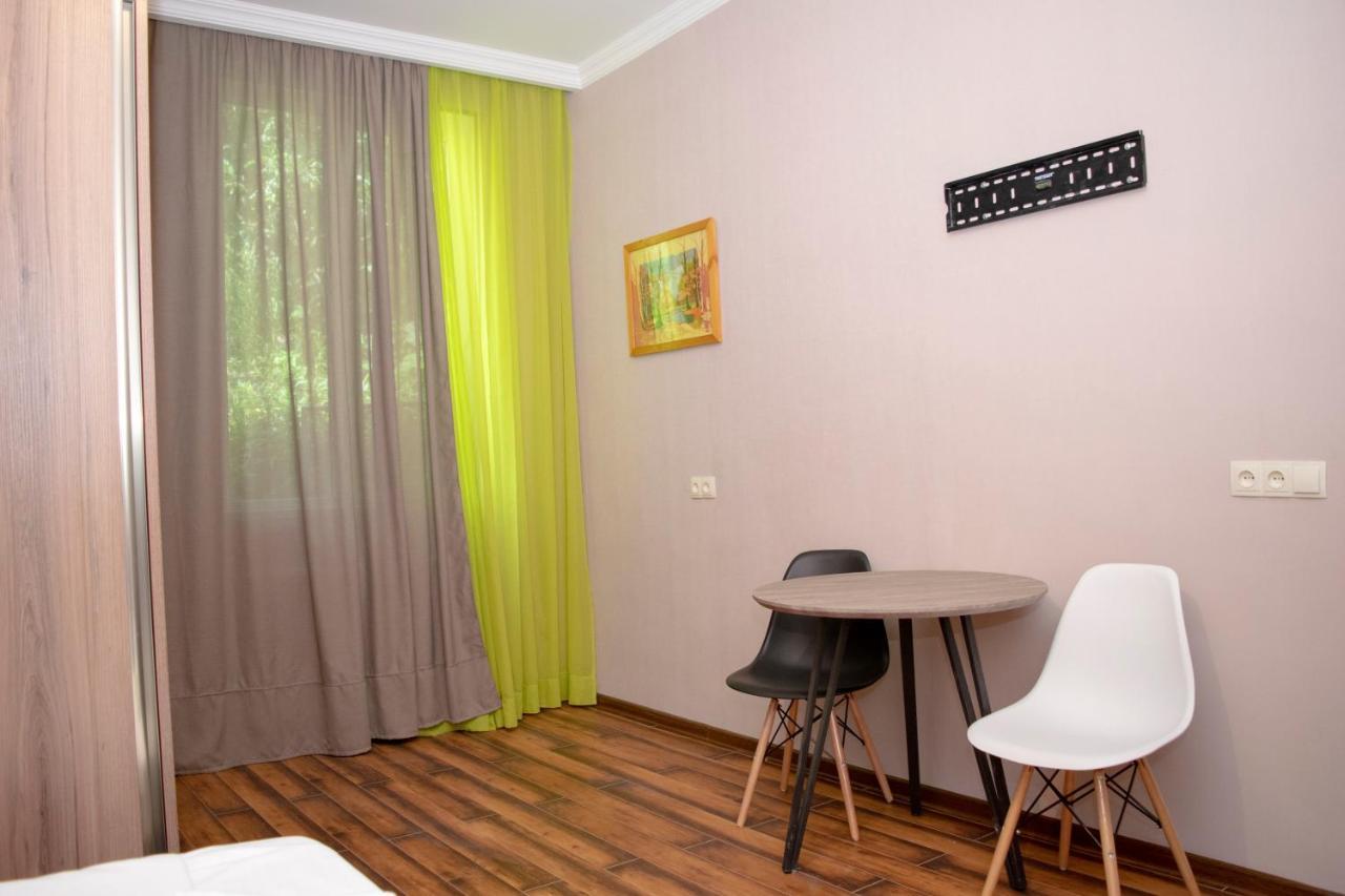 4 Rooms Signagi Exterior foto