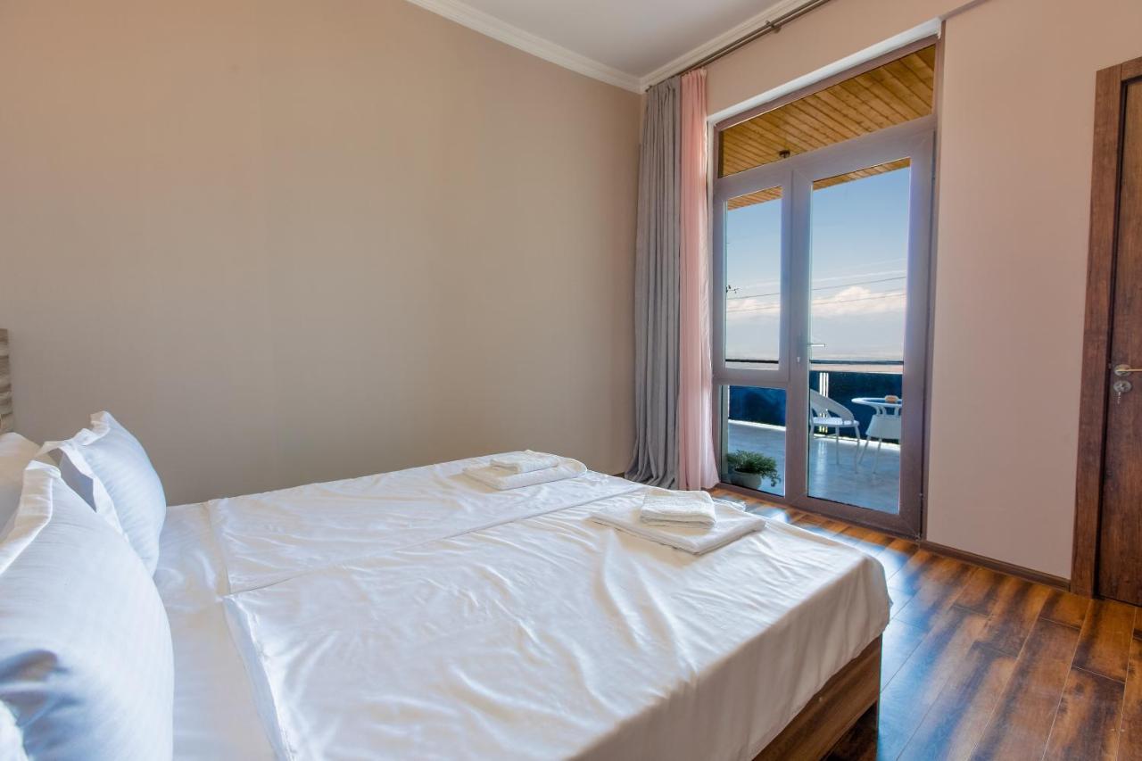 4 Rooms Signagi Exterior foto