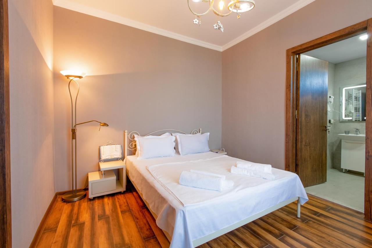 4 Rooms Signagi Exterior foto